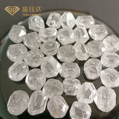 5 mm hingga 7 mm DEF Warna kasar HPHT Berlian Bentuk persegi panjang